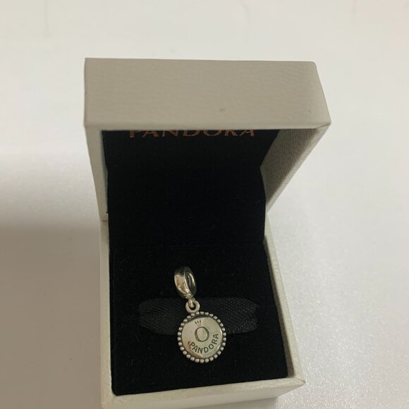 Pandora St Maarten Exclusive Dangle Charm Pendant - Picture 4 of 4